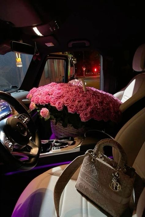 The Power of Video Content: 12 Hidden Gem Tricks That Top OnlyFans Creators Use to Dominate