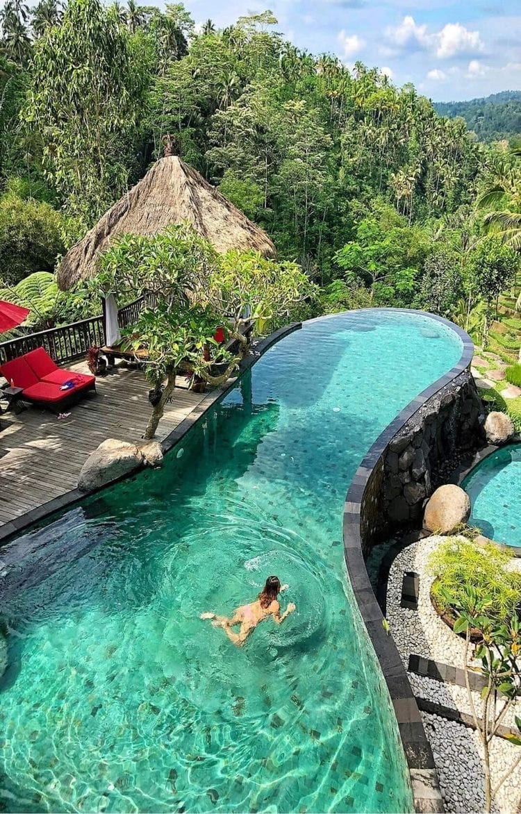 Brand collaborations and influencer partnerships with Only Gems Management OnlyFans agency